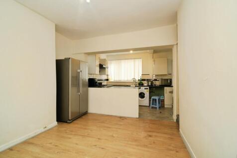 Lounge/Kitchen