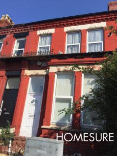 This recently redecorated one-bedroom ground floor apartment offers modern and comfortable living in a convenient location. The property features a bright open plan lounge and contemporary fitted kitc