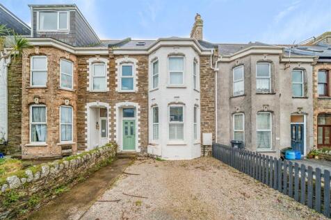 2 Bedroom Flat in TR7 1LX