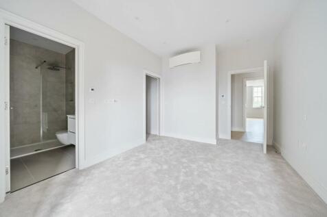 Davidson Frost-Wellings, DFW, Finchley Road, Londo