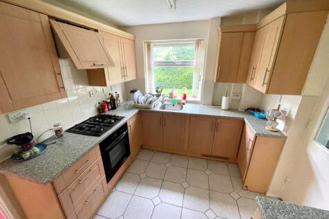 Kitchen angle 1