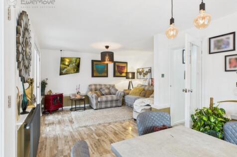 CAM05065G0-PR0013-STILL008