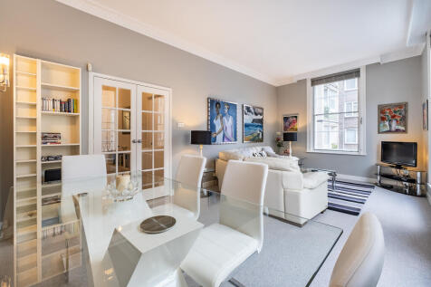 First Floor Reception Room