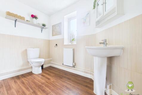 CAM01543G0-PR0151-STILL005