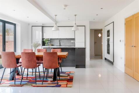 Kitchen-6.jpg