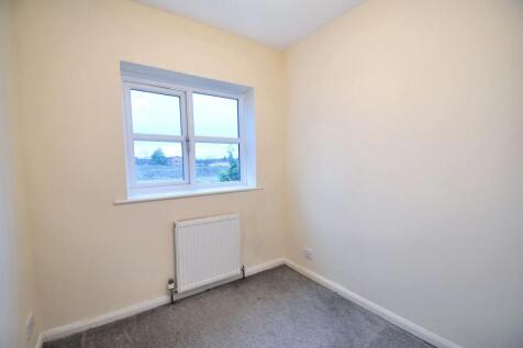 3 bed, 1 bath Semi-Detached in Manchester - Photo 16