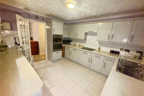 Kitchen/Breakfast Rm