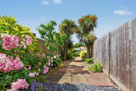 Rear Garden..JPG