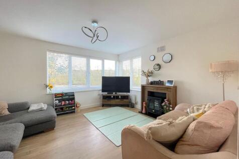 Living Room (1)