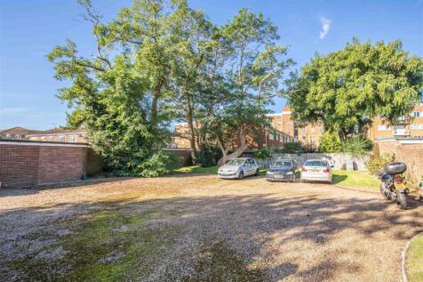 3, 11 Downsview Road-8.jpg