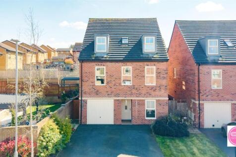 Claymills Close, Brizlincote Valley (1).jpg