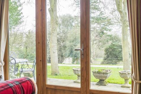 View from Living/Din