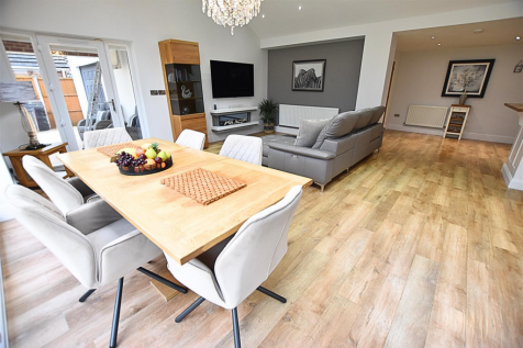 LIVING DINING KITCHEN