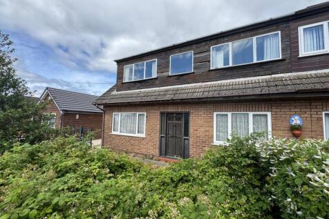 3 Bedroom Semi-detached house for sale St. Davids