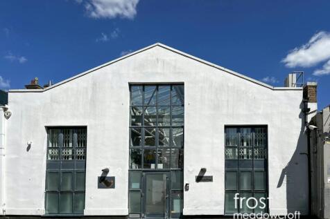 2 Vencourt Place Hammersmith W6 ext main.jpg