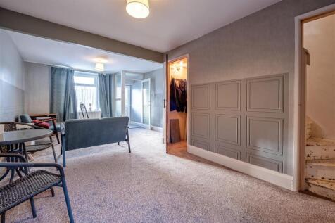 38 Beckside Road (6 of 16).jpg