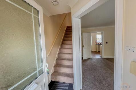 16 barge close-01.jpg