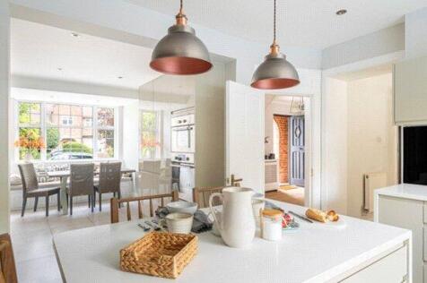 Kitchen/Breakfast Rm