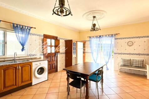 Vale Formoso 4 Bedroom Villa For Rent (14)