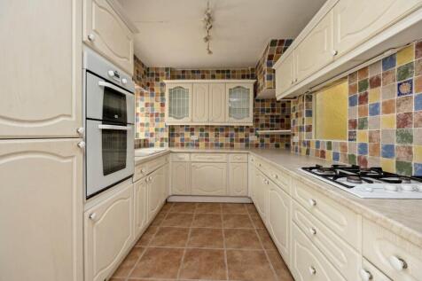 Rowan Avenue 142 KITCHEN.jpeg