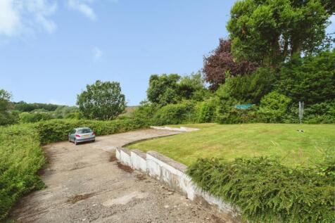 Gardens/Parking