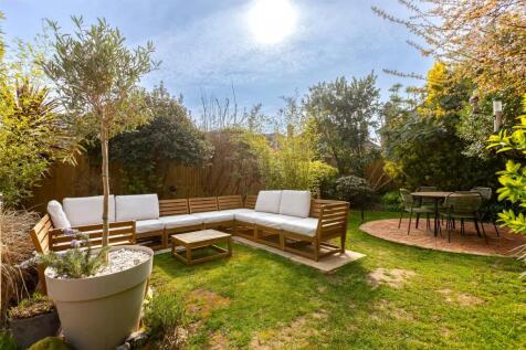 Lansdowne Close_30.jpg