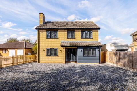 90 Seas End Road (Surfleet)-10.jpg