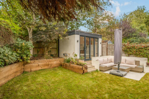 1369771-18-68f0c3...