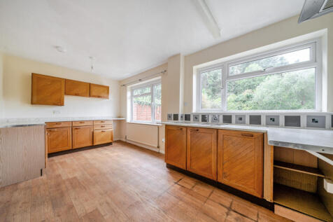 1347407-11-68b879...