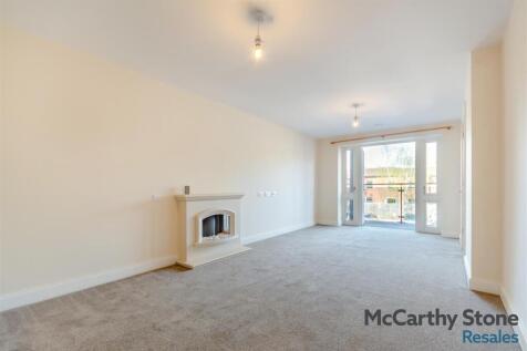 8687094-interior12.jpg