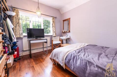 12a Thorncliffe Road (40 of 51).jpg