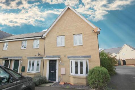3 bed terraced house for rent in Lannesbury Crescent, St. Neots, PE19