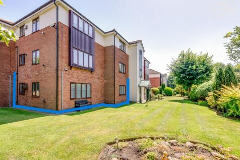 Apartment Block & Gardens