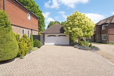 1 Arden Grange - 3.jpg
