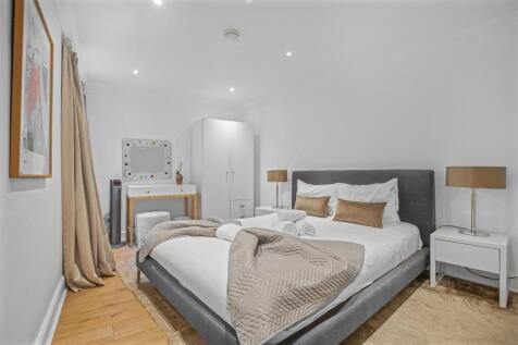 3 bed, 2 bath Detached in manchester - Photo 9