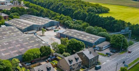 Light Industrial to rent in morley