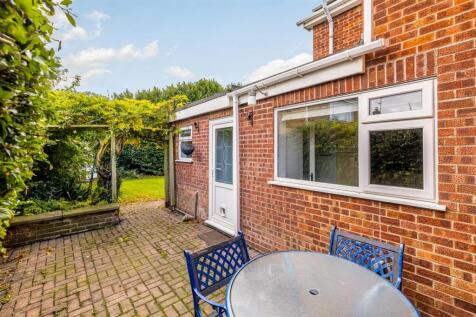 338 Cricklewood (Kirton End)-8.jpg