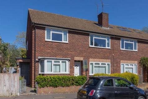 Handsworth Avenue, E4