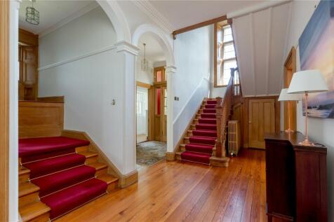 6 bed, 3 bath Detached in Edinburgh - Photo 5