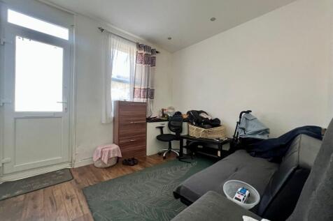 WhatsApp Image 2025-07-08 at 11.41.36 AM (1).jpeg