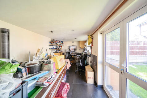 1450046-12-69ea2f...