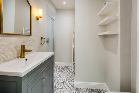 17 Orchard Way   ...