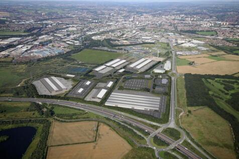 Light Industrial to rent in leeds