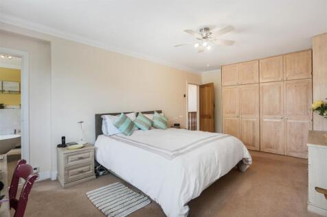 1548903635 - WESTCOTT WAY, SM2 - 33.jpg