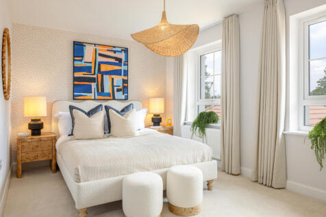 Main bedroom of the Kew at Kingfisher Park at Felbridge