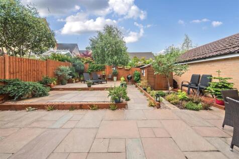 11 Herbert Gardens, Towcester