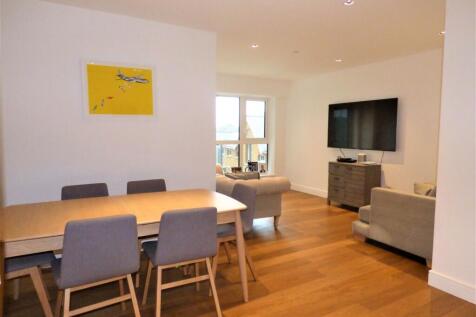 2 Bedroom Flat in W5 2BJ