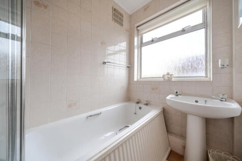 1389324-9-69428e4...