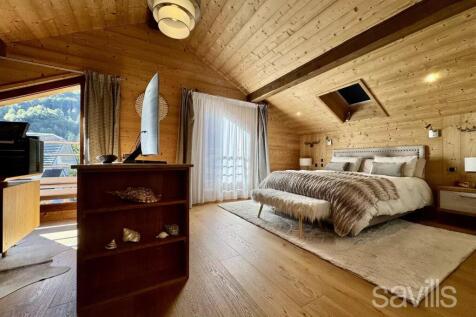 Bedroom mountains view house Bozel