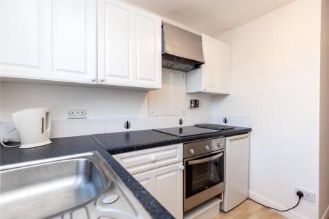 Kitchen Alt